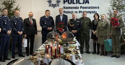 Wigilijne spotkanie w Komendzie Powiatowej Policji w Przasnyszu